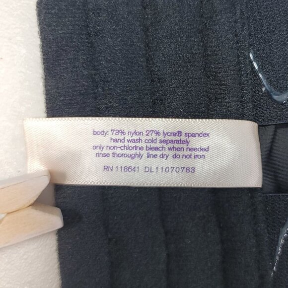 Cacique Strapless Bra Black Size 40F Plunge Padded Underwire Smooth Cup - Picture 6 of 6